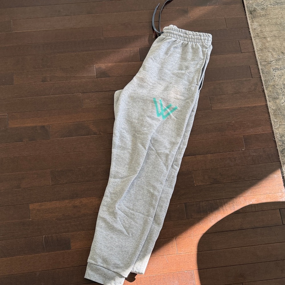 Women's Gray Joggers M cotton/poly